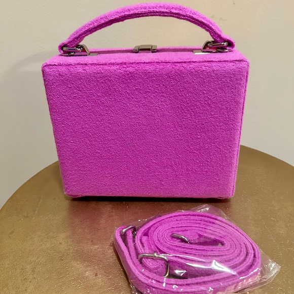Brandon Blackwood mini trunk bag. Purple. Packaged crossbody strap. Dust bag. - Picture 4 of 4